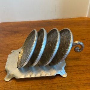 VTG Everlast Hand Forged aluminum set of 4 floral coasters & finger loop stand
